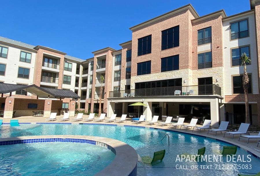 7210 Town Center Blvd #1504 - Photo 6 of 8