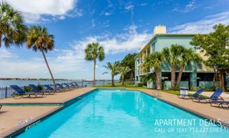 featured image of 1815 Larrabee St #2822