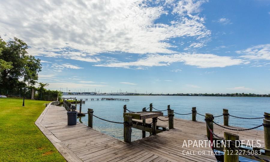 1815 Larrabee St #2822 - Photo 5 of 50