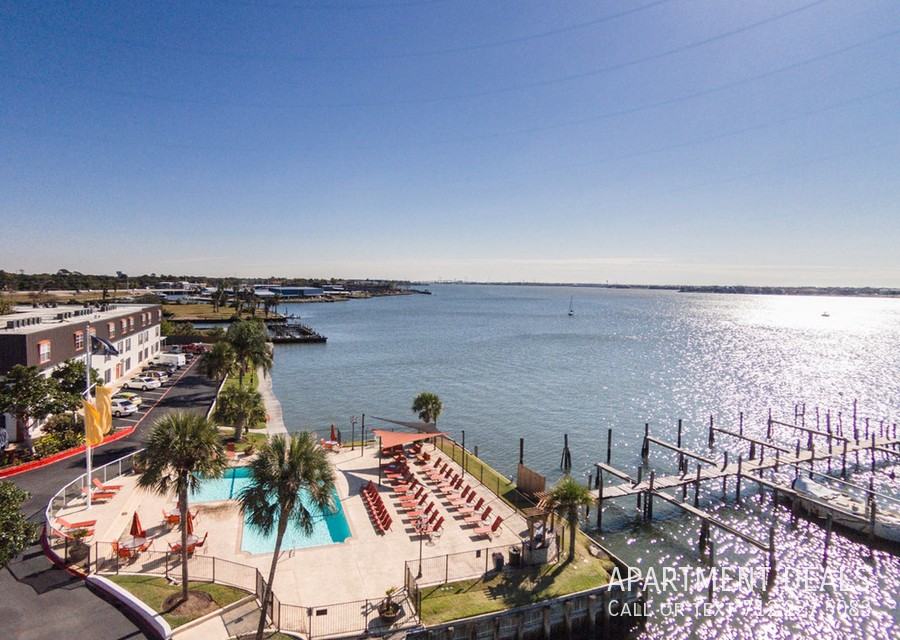 4607 Nasa Pkwy #3256 - Photo 2 of 41