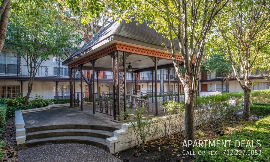 4607 Nasa Pkwy #3256 - Photo 3 of 41