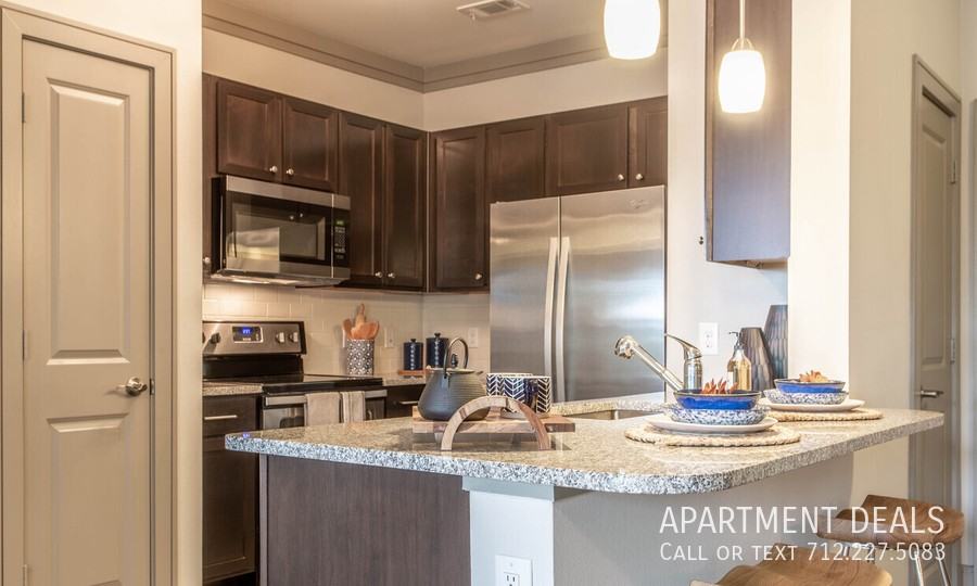 21134 Spring Town Dr #1292 - Photo 3 of 50