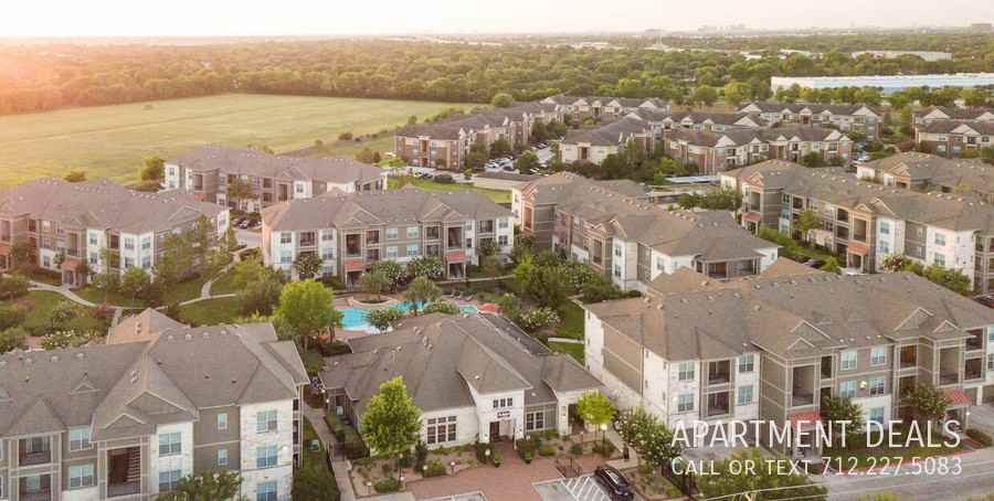 12706 Stafford Rd #1475