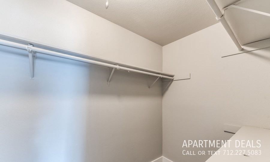 Woodlands Pkwy #1404 - Photo 5 of 6