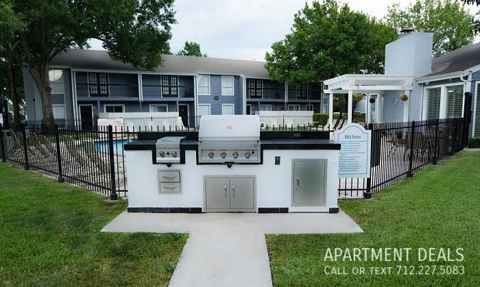 11006 Gatesden Dr #817