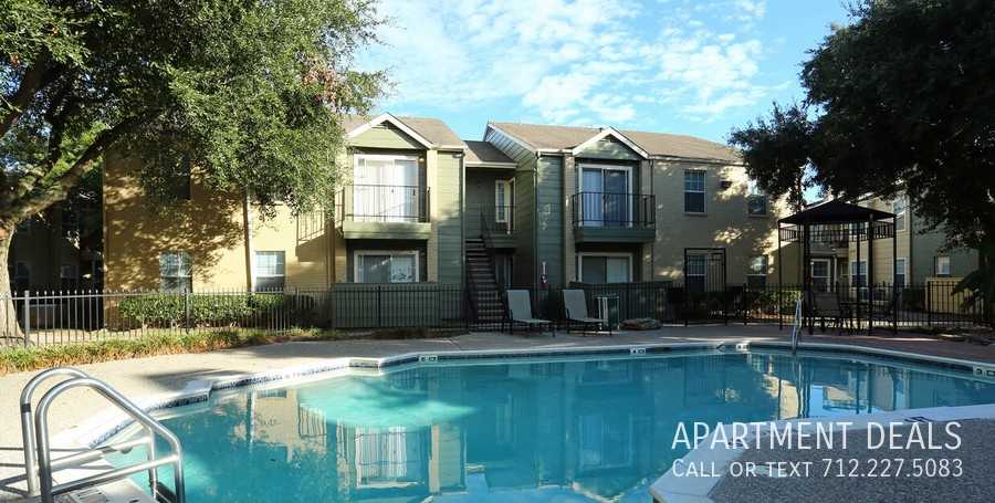 1220 Graham Dr #3772 - Photo 3 of 42