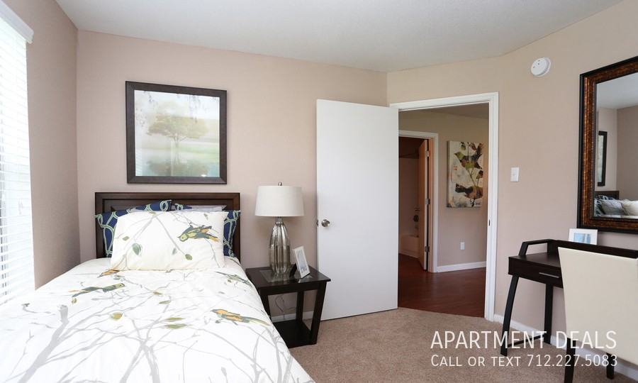 1106 S Cherry St #4470 - Photo 6 of 24