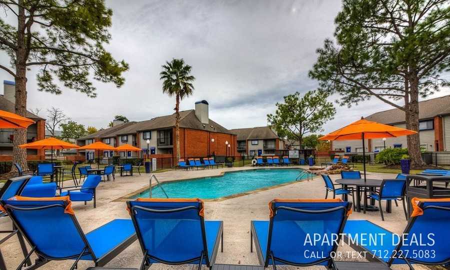 16466 Galveston Rd #696 - Photo 3 of 11