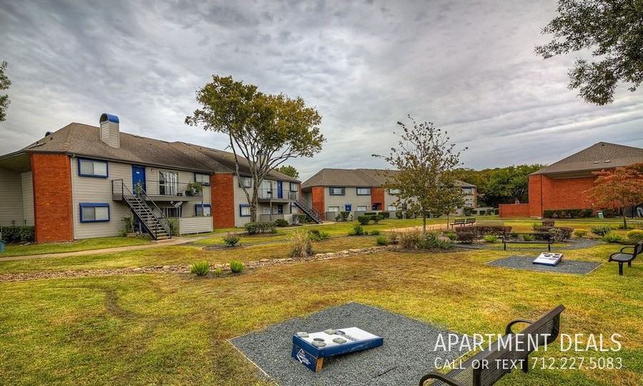 16466 Galveston Rd #696 - Photo 5 of 11