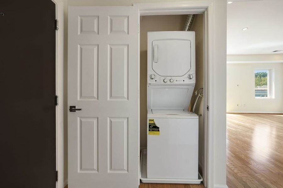 329 Rhode Island Ave Ne #404 - Photo 3 of 29