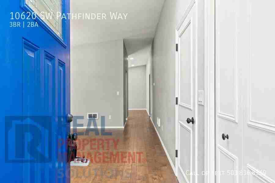 10620 Sw Pathfinder Way - Photo 2 of 32