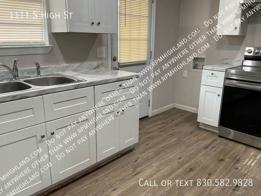 1111 S High St - Photo 3 of 9
