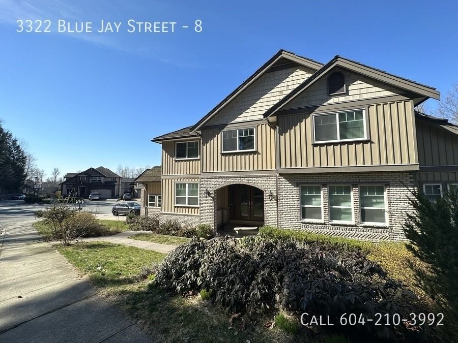 3322 Blue Jay St 8, Abbotsford, BC V2T 6P9 7 Bedroom House for 4,000
