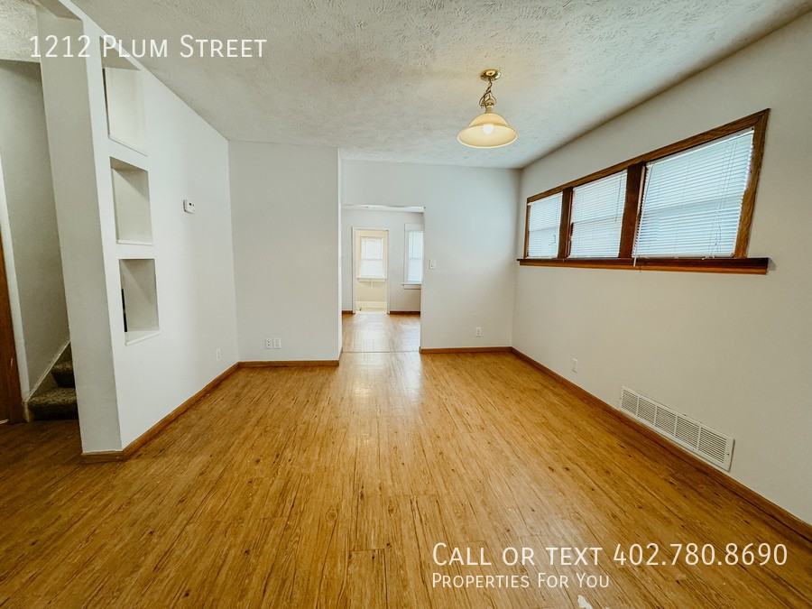 1212 Plum St - Photo 6 of 31