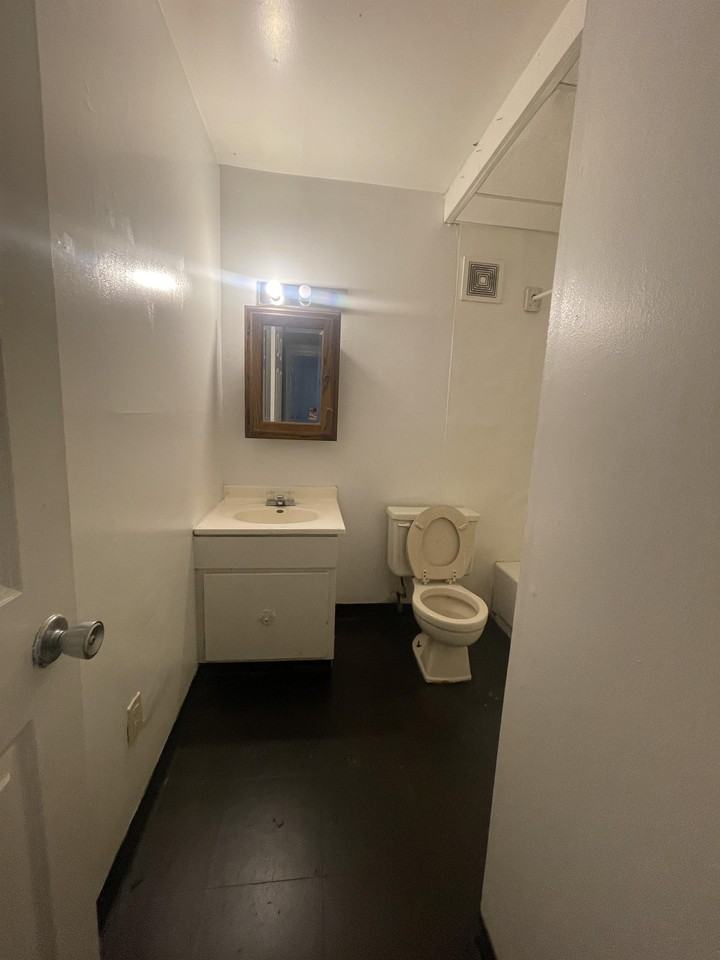 310 Division Street - Photo 2 of 4