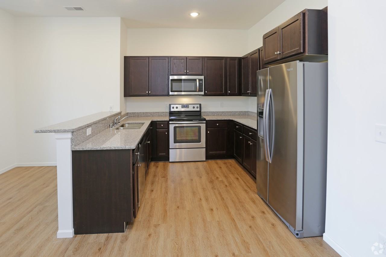 301 South Main Street - Photo 2 of 24