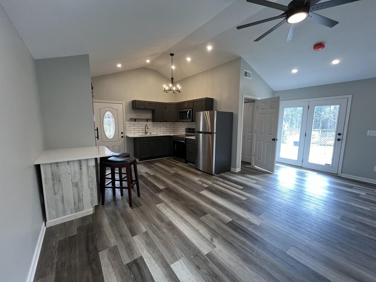 8010 Sunset Heights Dr #1 - Photo 6 of 31