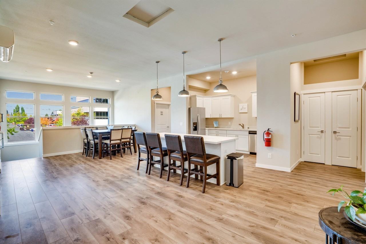 Oasis at Allenmore - Photo 7 of 9