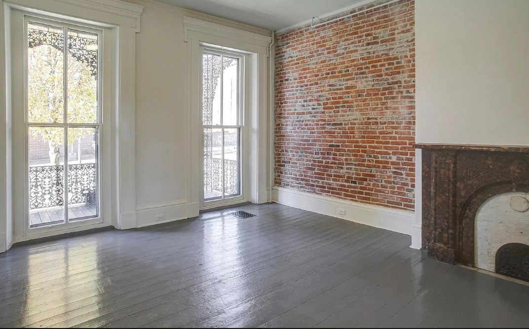 216 Locust Street - Photo 3 of 10