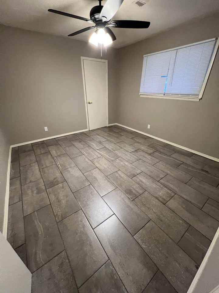 1703 Tulsa St - Photo 2 of 11