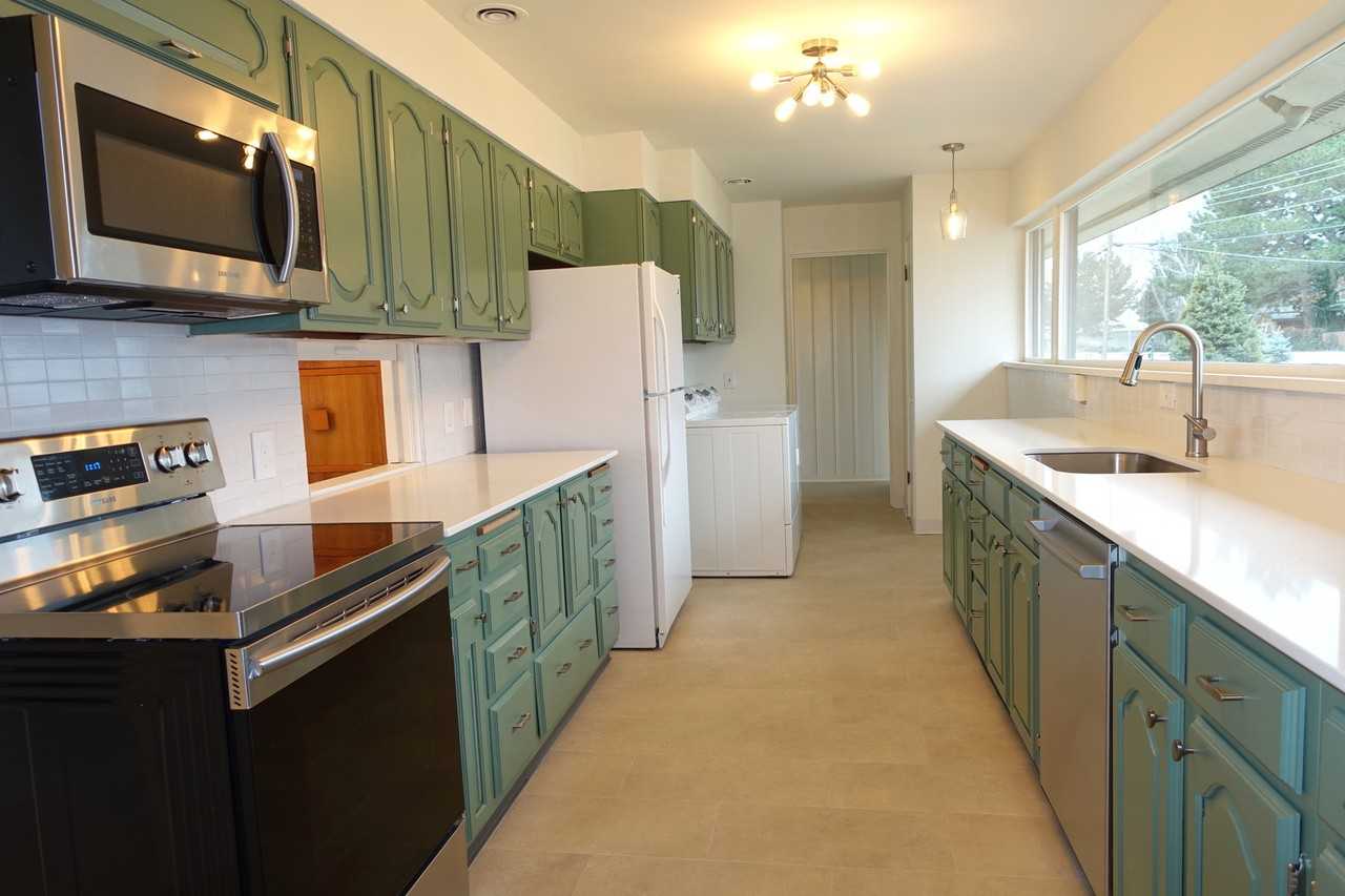 3500 N Mountain View Dr - Photo 6 of 22
