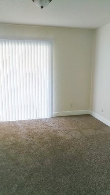 723 N Vermeer Way - Photo 4 of 11