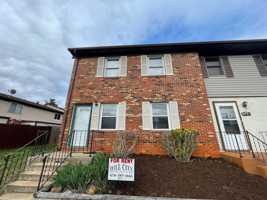 featured image of 202 Fountain Dr