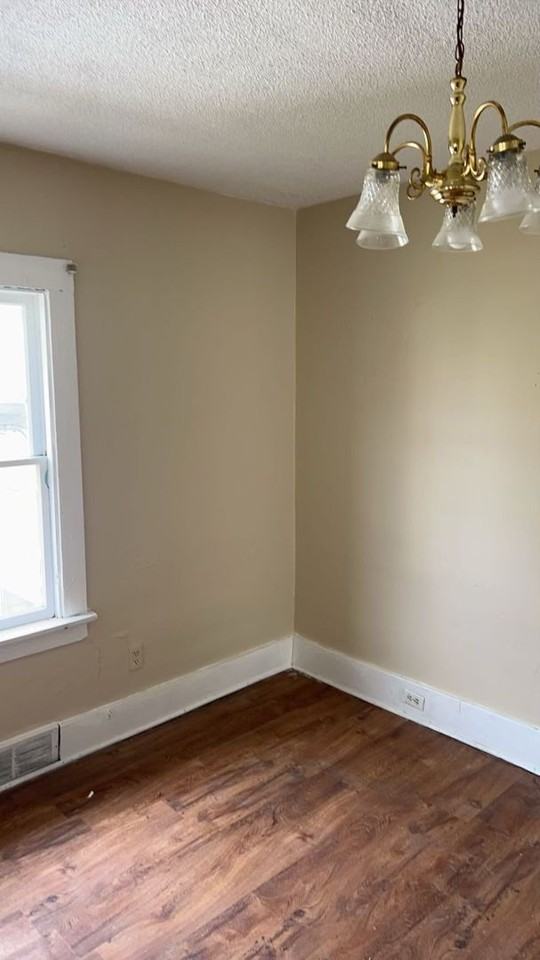 505 Conant Ave - Photo 2 of 4