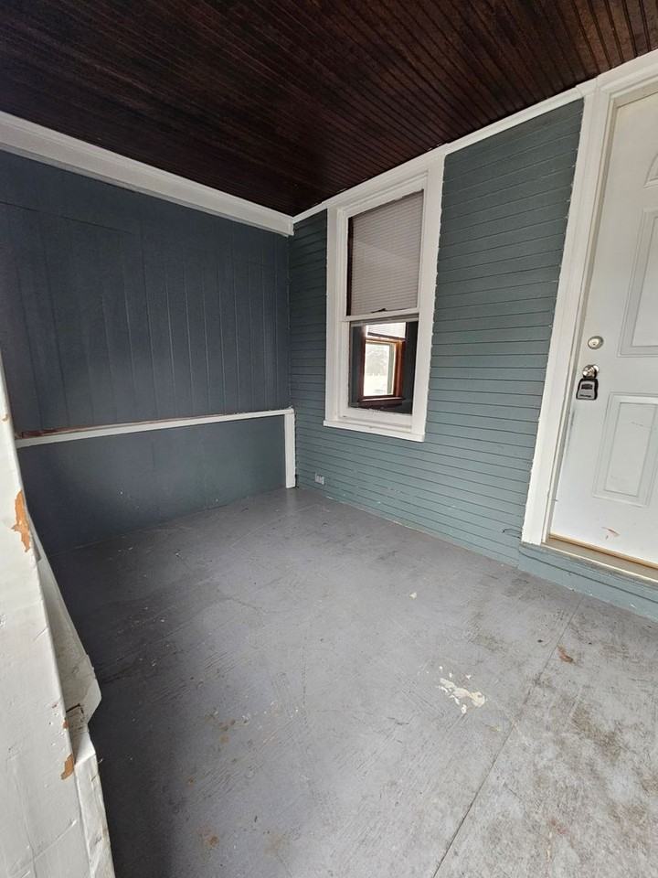 1516 7th St - Photo 5 of 20