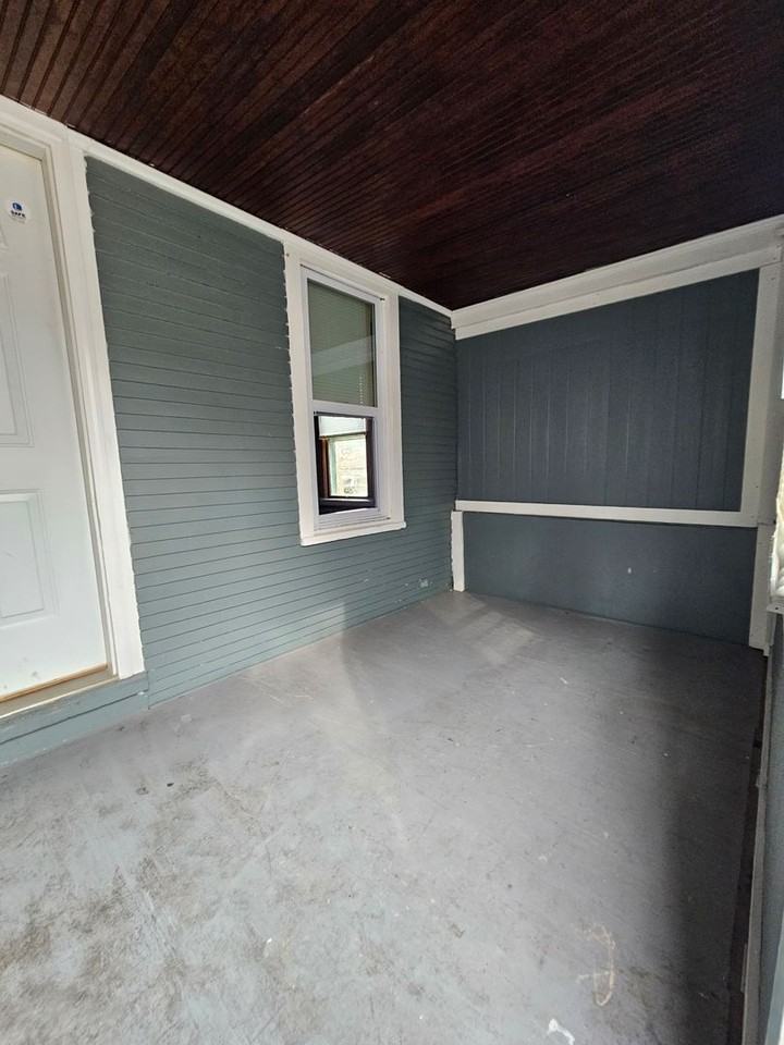 1516 7th St - Photo 6 of 20