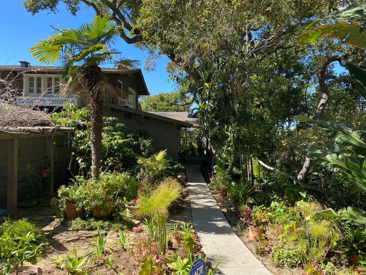 2117 Alameda Padre Serra - Photo 2 of 31