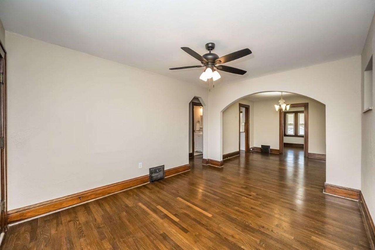 5336 Chippewa St - Photo 2 of 15