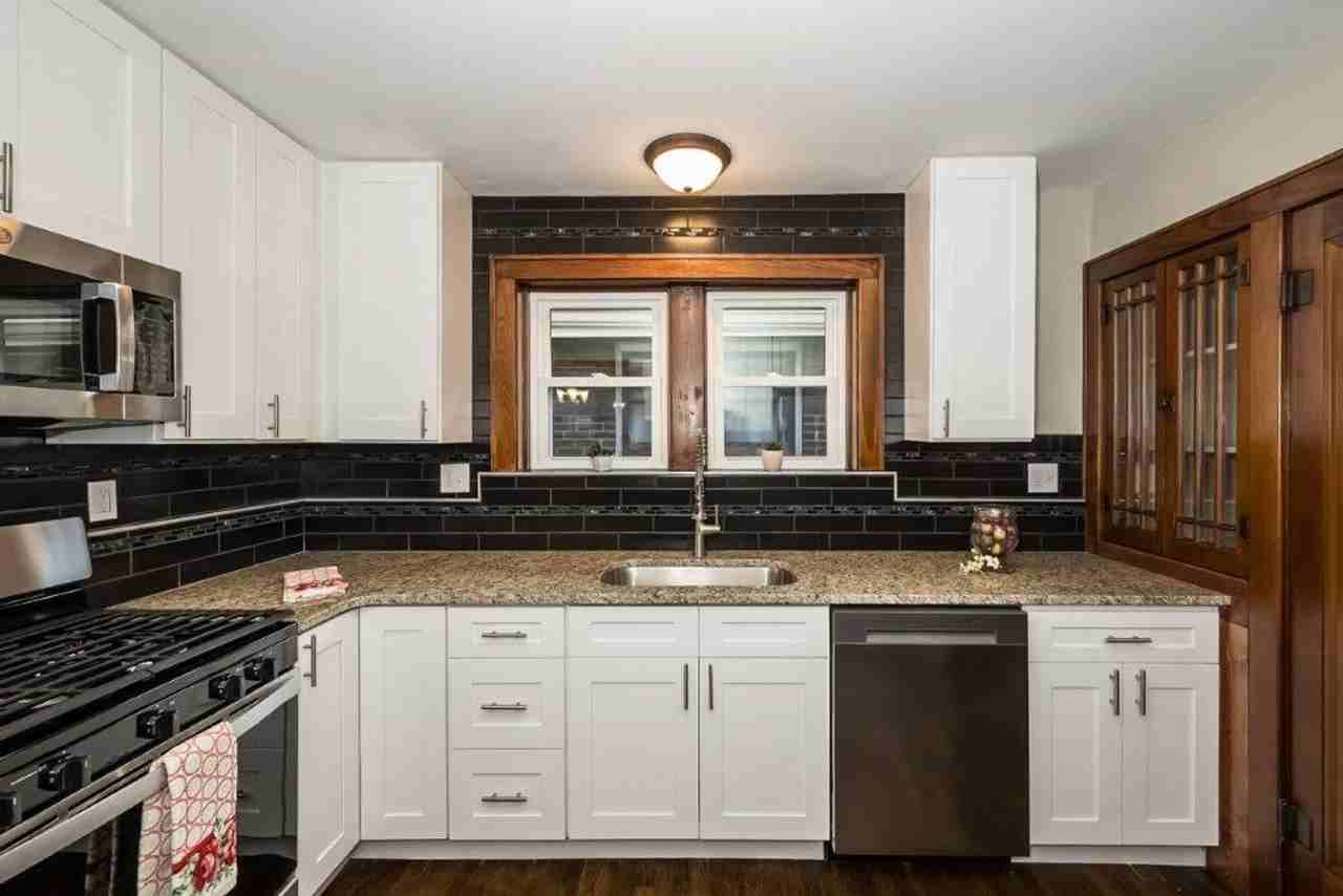 5336 Chippewa St - Photo 6 of 15