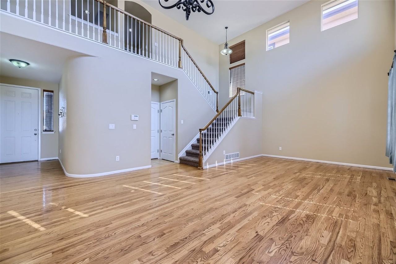 10679 Cedarcrest Cir - Photo 6 of 29