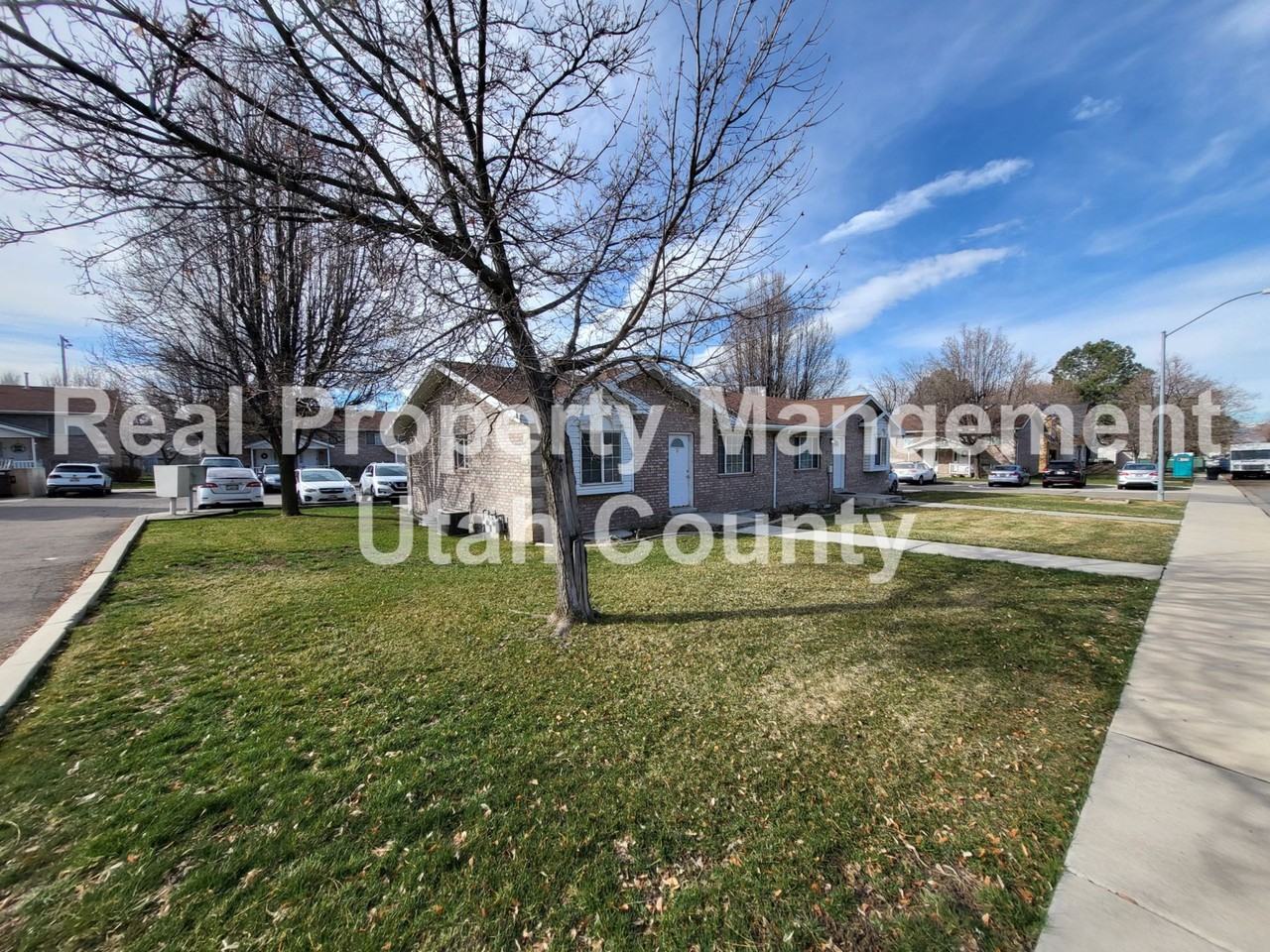 988 E 900 S - Photo 2 of 24