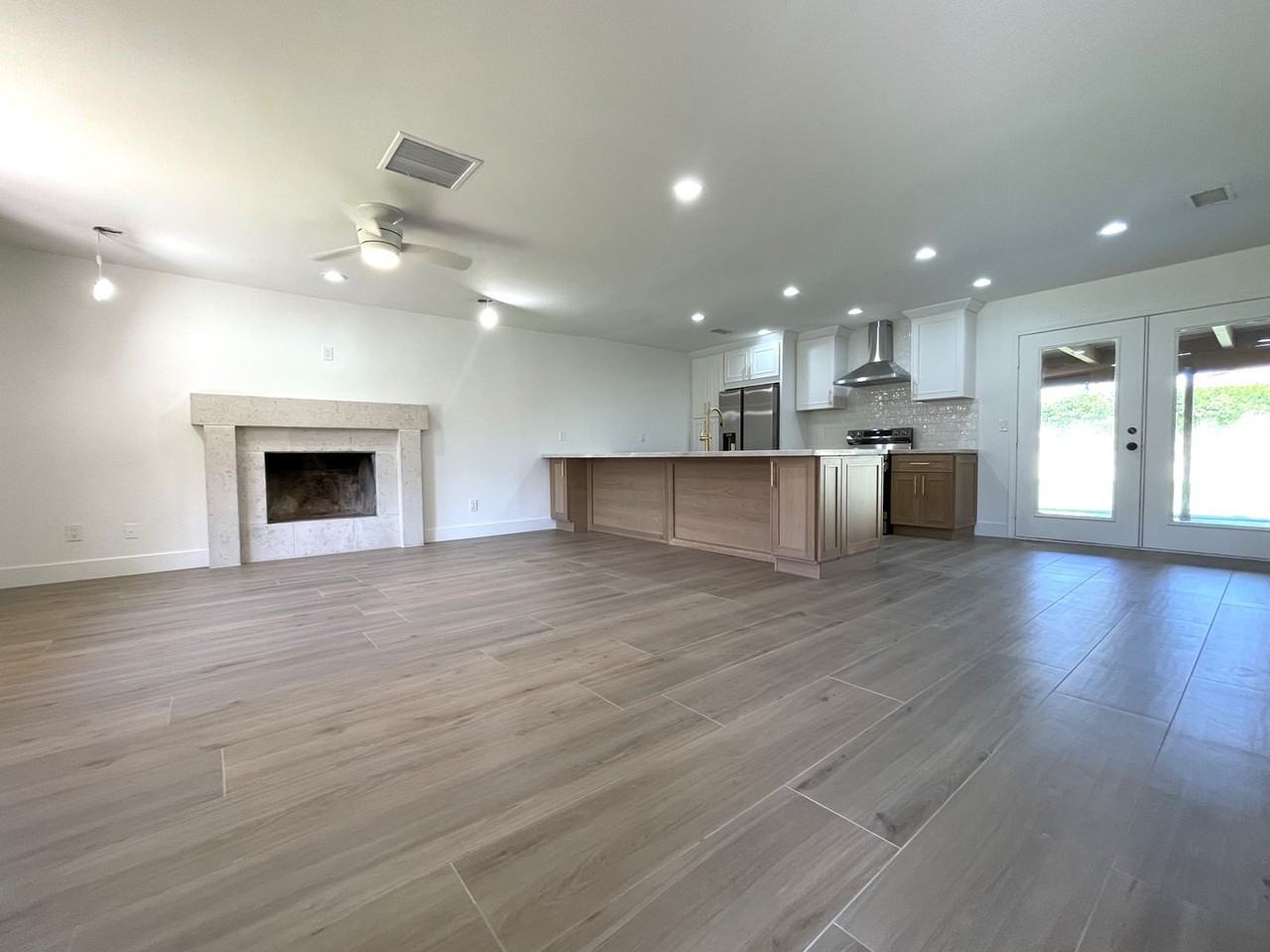 78650 Avenida Tujunga - Photo 3 of 20