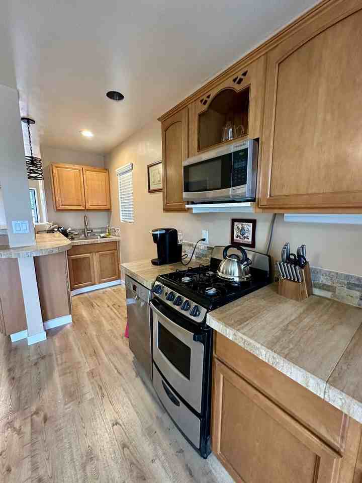 802 Vista Grande St - Photo 6 of 14