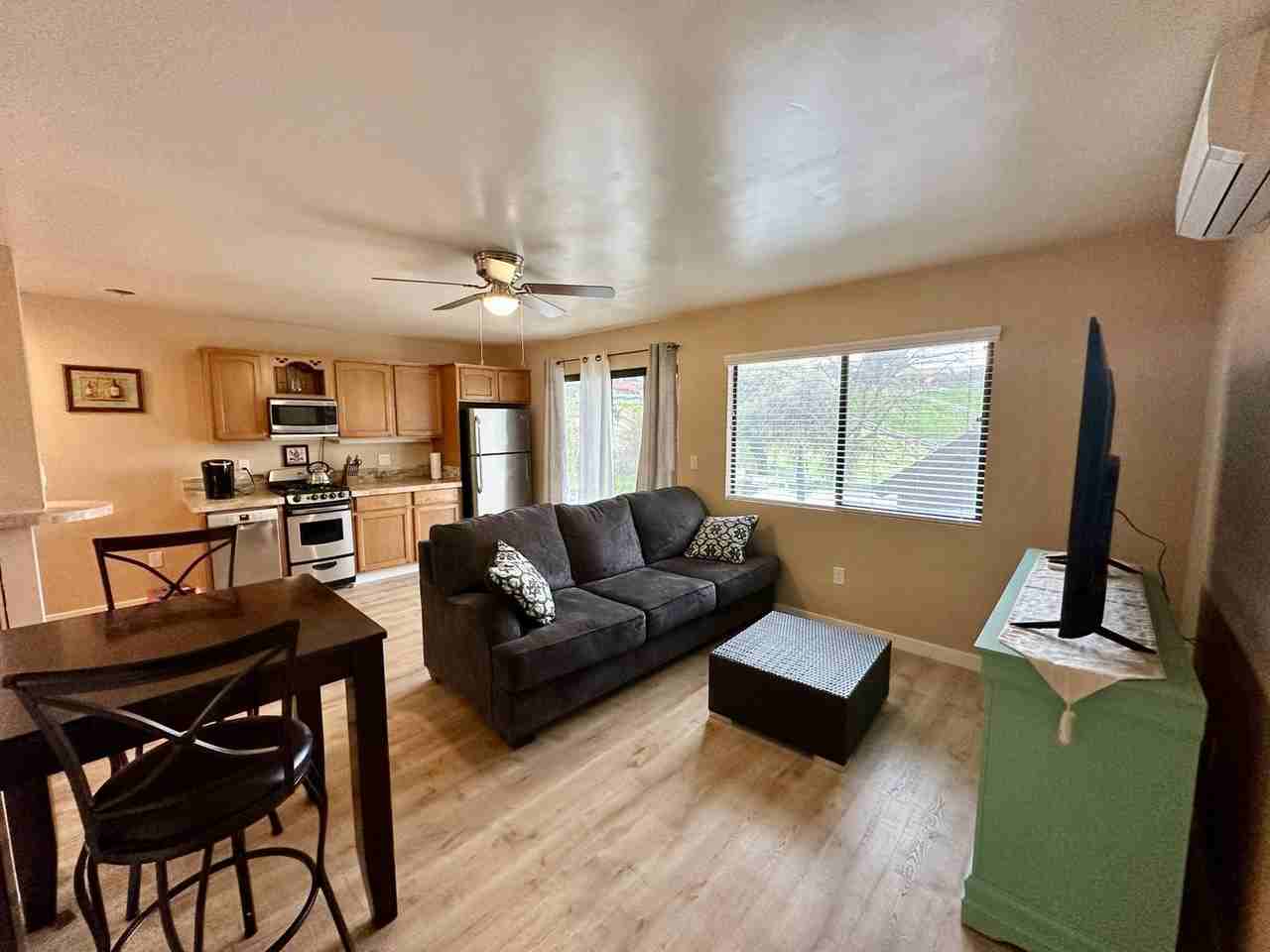 802 Vista Grande St - Photo 7 of 14