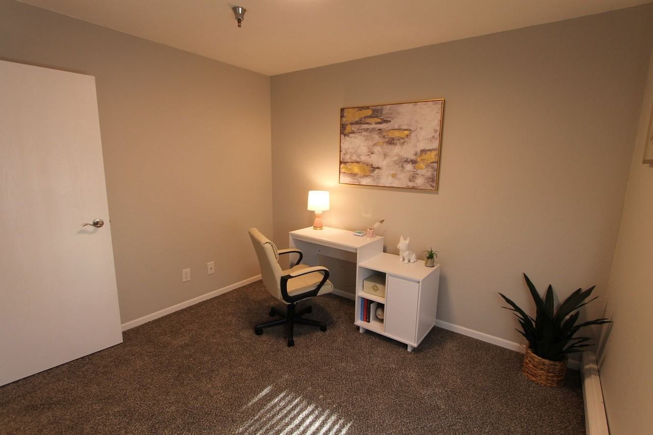 2809 Lincoln Way Apt 109 Apt 109, Sioux City, IA 51106 3 Bedroom