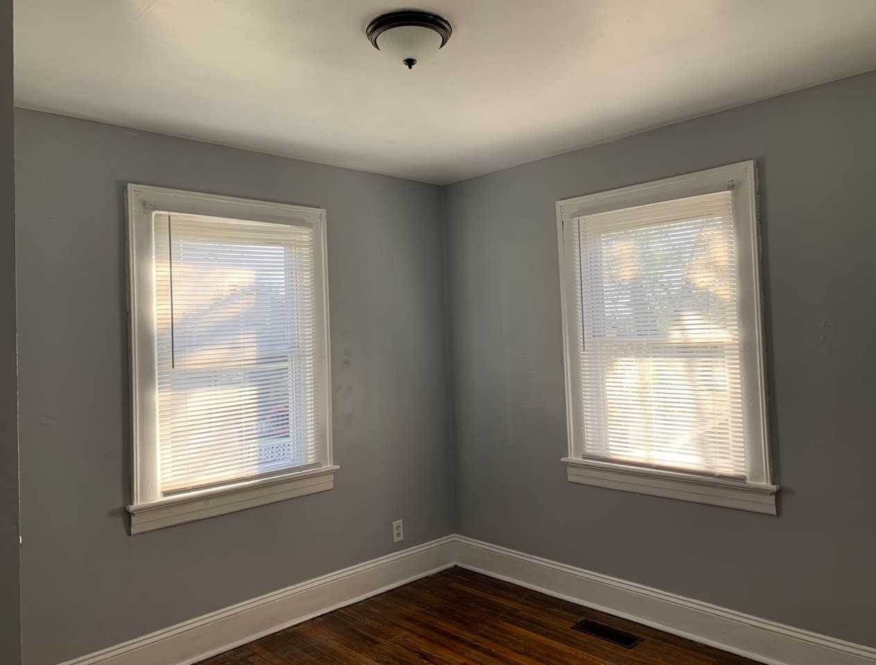 2006 Rose Lane - Photo 2 of 11