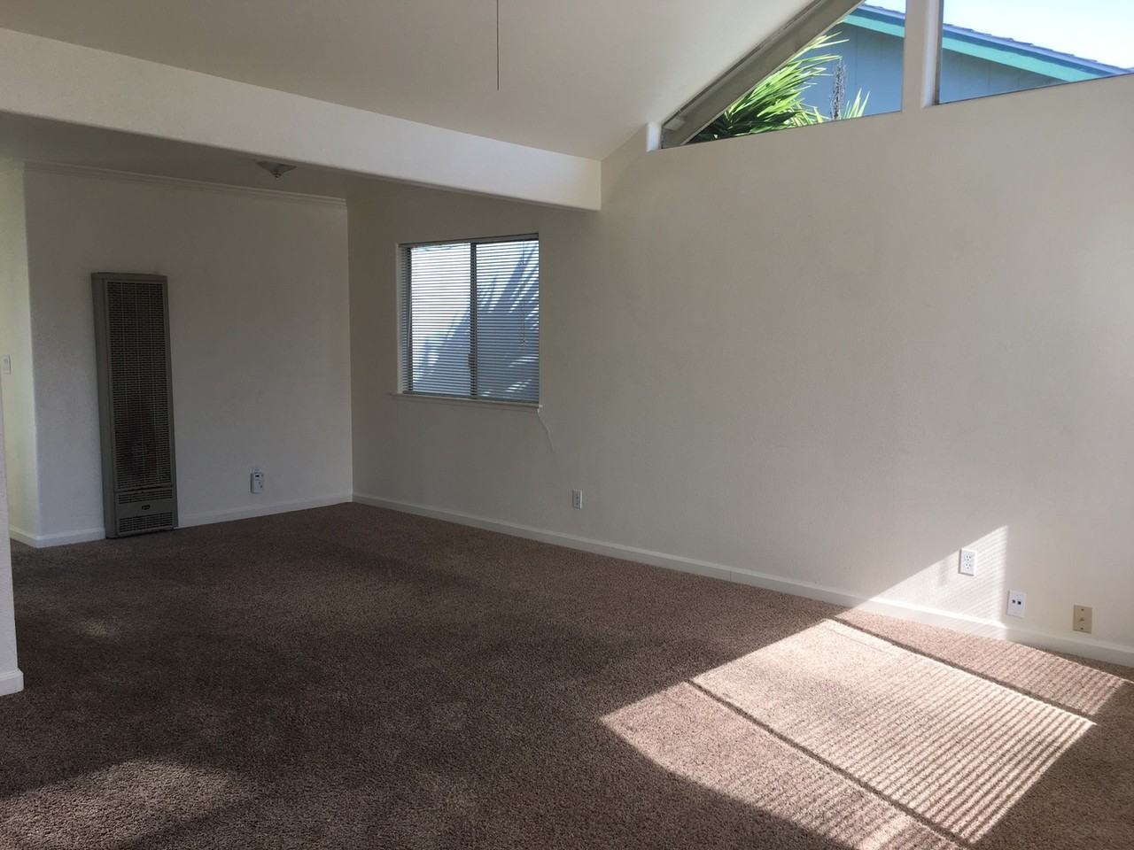 1066 Camino Coronado - Photo 3 of 18