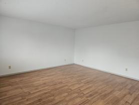 210 NW Larry St. - Photo 1 of 1