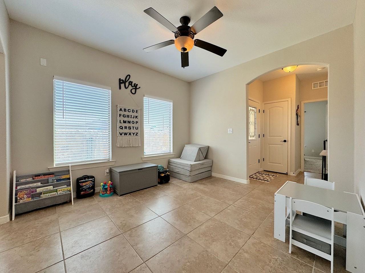 14215 Bluesky Point Ct - Photo 4 of 23