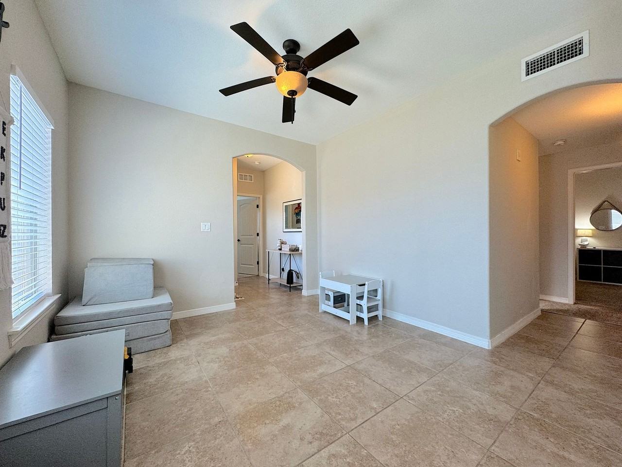 14215 Bluesky Point Ct - Photo 5 of 23