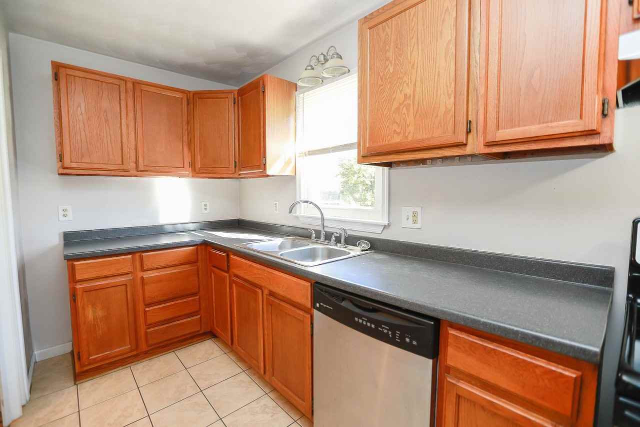 6 Burtis St - Photo 3 of 18