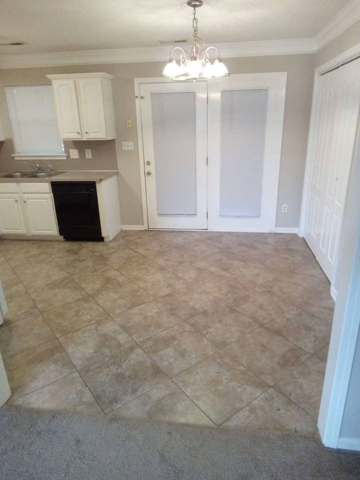 738 Ablow Dr - Photo 6 of 25