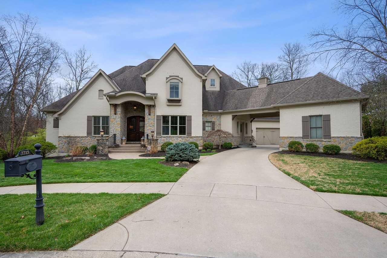 7715 Cathedral Hills Dr - Photo 2 of 50