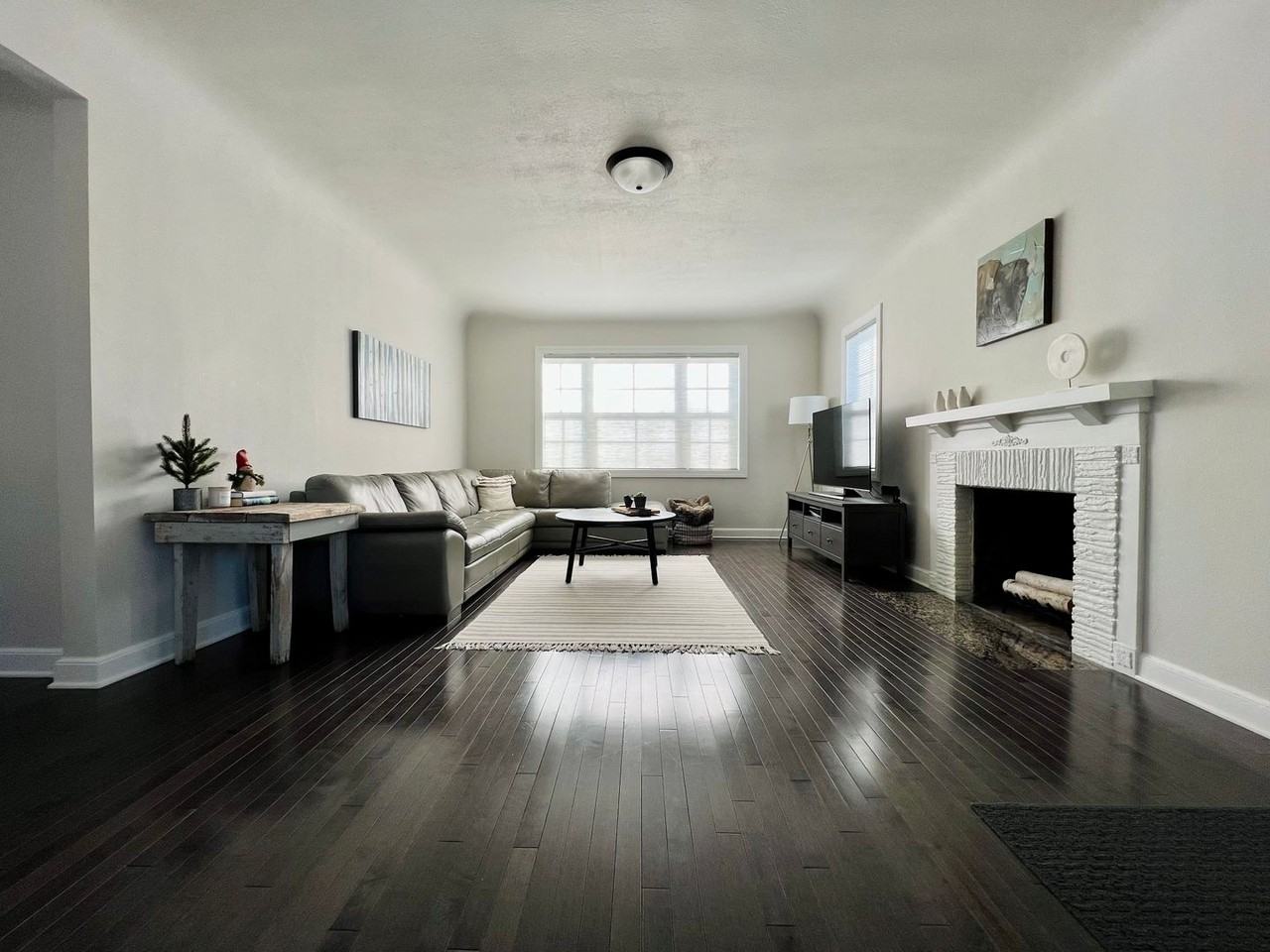 1305 Chestnut St - Photo 3 of 26