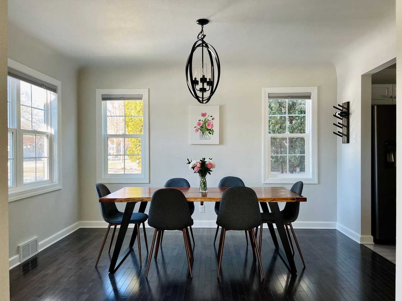 1305 Chestnut St - Photo 6 of 26