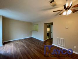 featured image of 5705 E Texas St